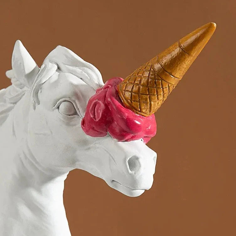 Unicorn with Icecream | Bowlift