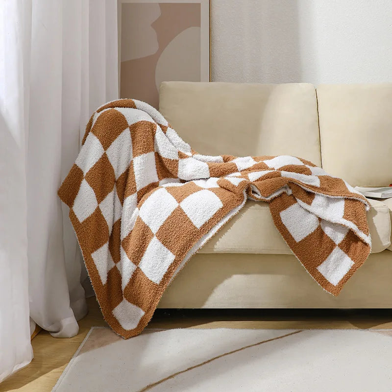 BowLift | Nordic Throw for a Stylish Interior