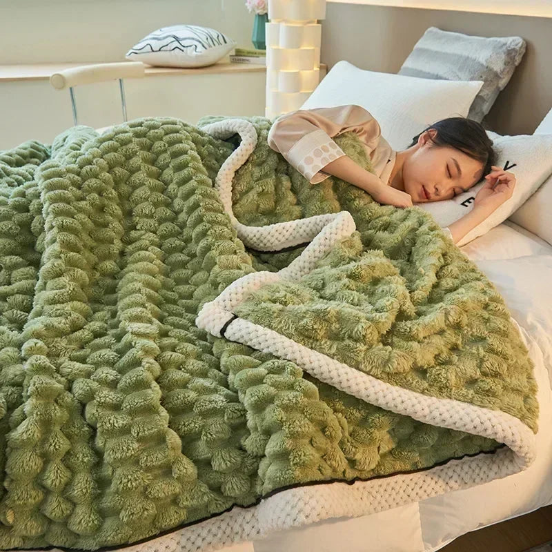 BowLift | Velutura Plush Blanket made of Turtle Velour | Fluffy & Warm | For Bed, Sofa & Travel | Anti-Pilling | Various Sizes & Colors