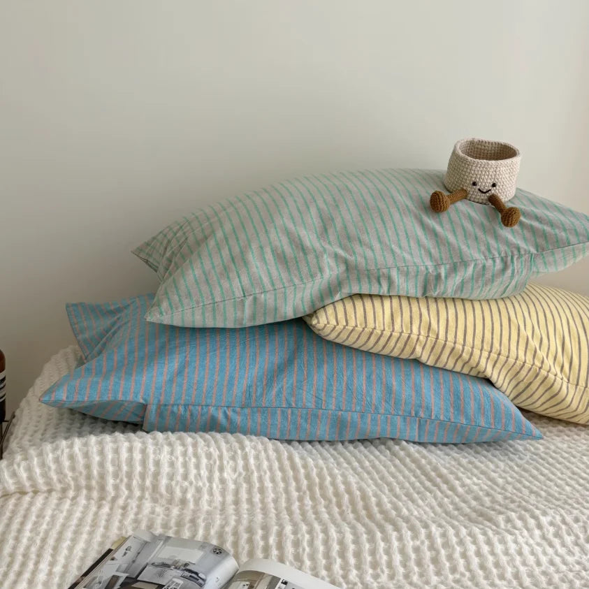 Modern Simple Striped Pillowcase | Bowlift