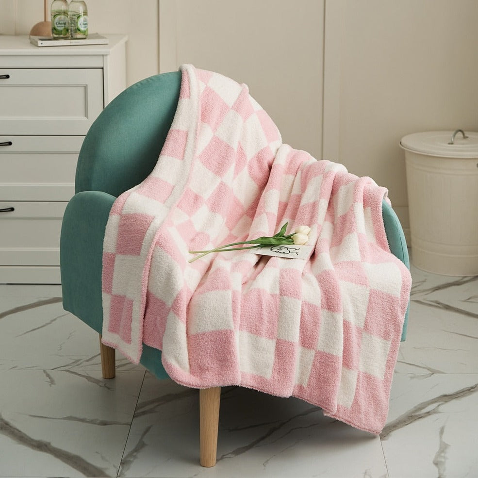 COLOURFUL CHECKERBOARD THROW | Bowlift