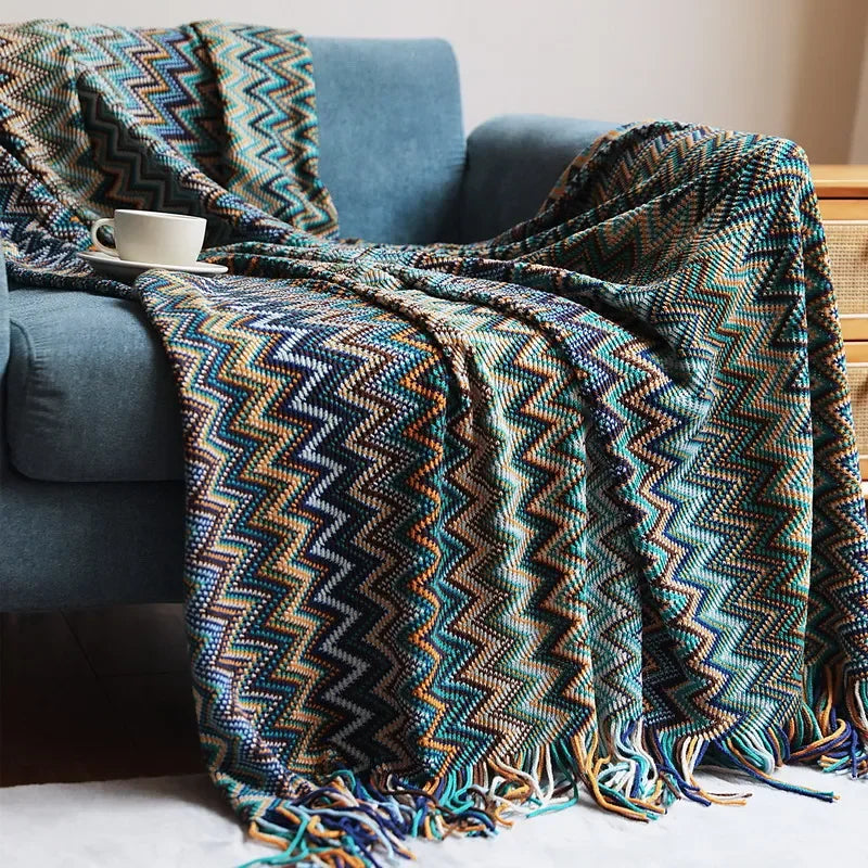 BowLift | CasaLoom | Boho Blanket with Fringes | Rust Red | Soft & Light