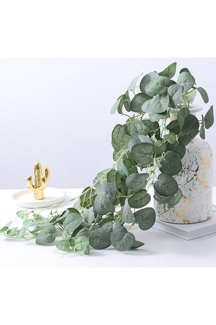 Pastoral eucalyptus bouquets | Bowlift