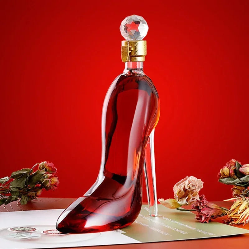 BowLift | High Heel Fancy Glass Wine Decanter
