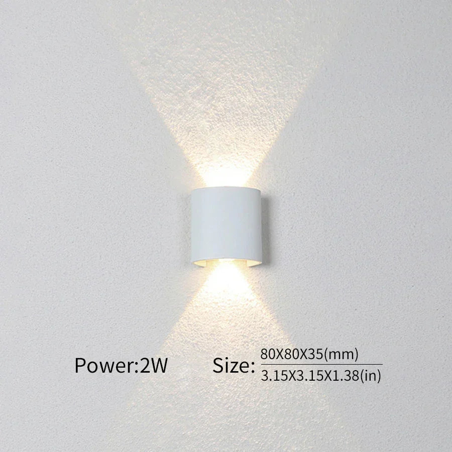BowLift | Modern lighting, indoor or outdoor: The versatile LED wall lamp