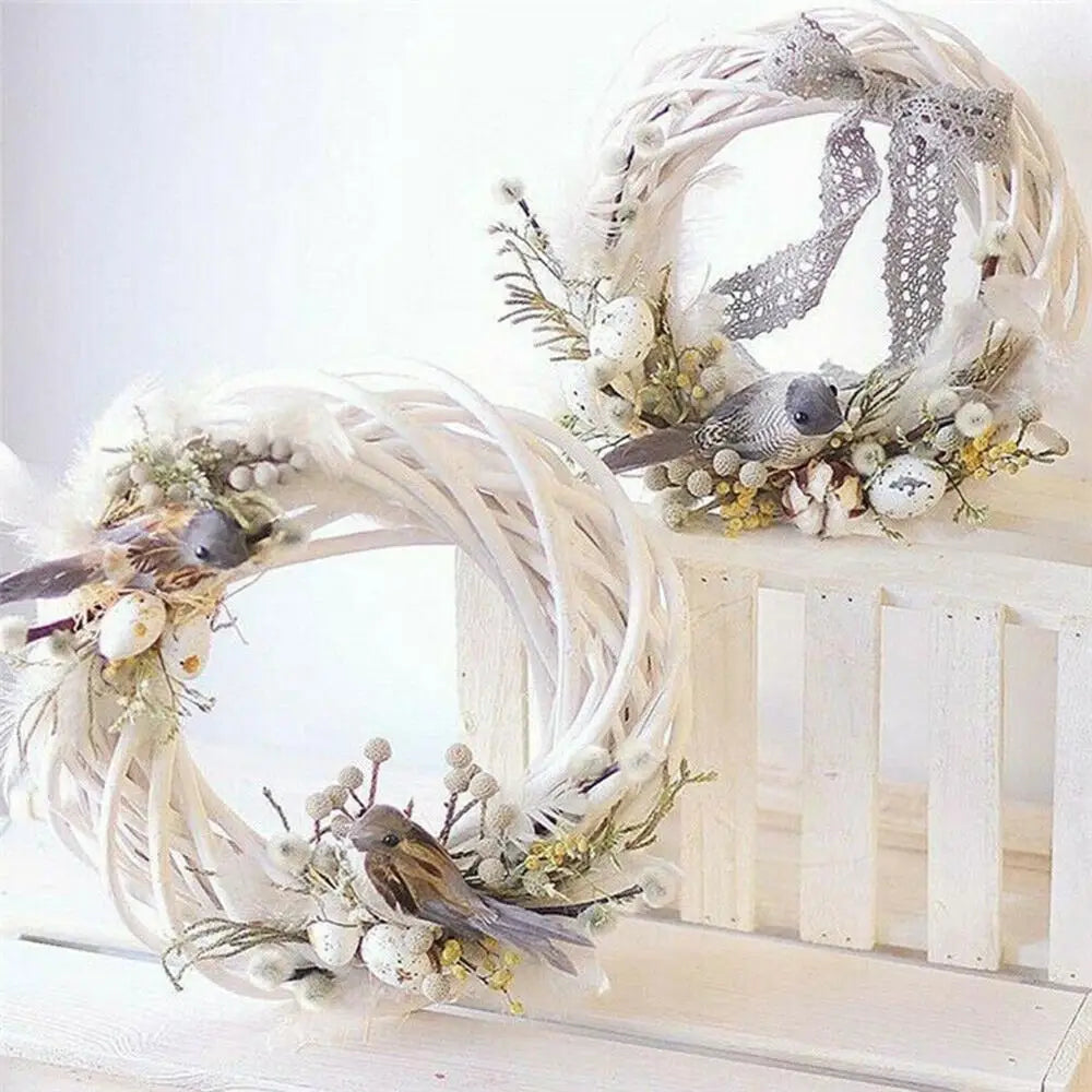 BowLift | WhiteWonder | Luxury Rattan Wreath for Christmas