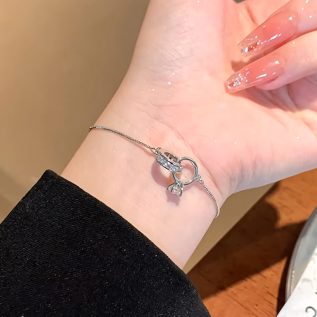 BowLift | Dainty Forever Linked Diamond Bracelet