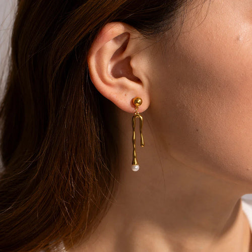 BowLift | 18k Dainty Asymmetrical Melted Gold Pearl Earrings