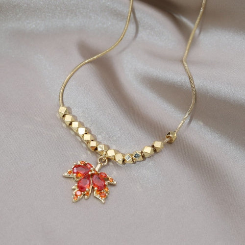 BowLift | Maple Leaf Charm Elegant Necklace