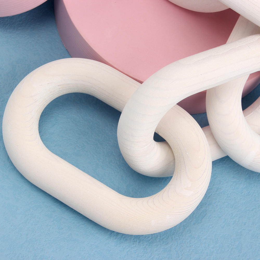 BowLift | Modern Wooden Chain Link Decor