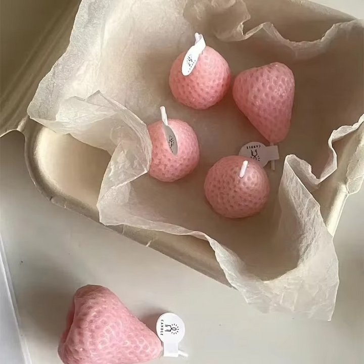 BowLift | Charming Strawberry Soy Wax Scented Candles - Aromatherapy & Decorative