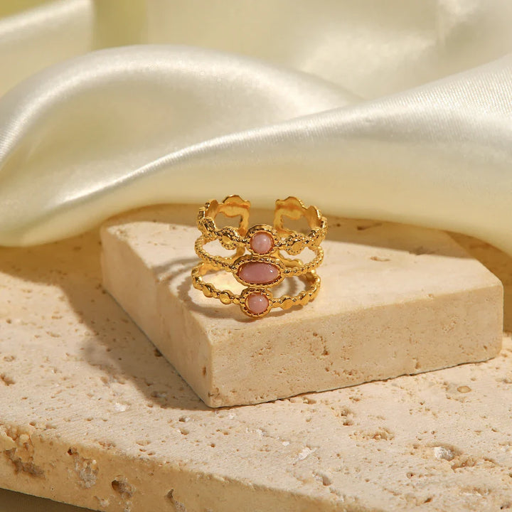 BowLift | 18k Triple Rose Stone Ring Stack