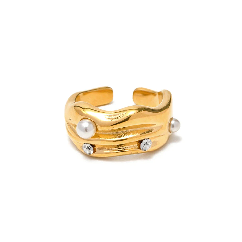 BowLift | Textured Pearl & Diamond Accented Ring