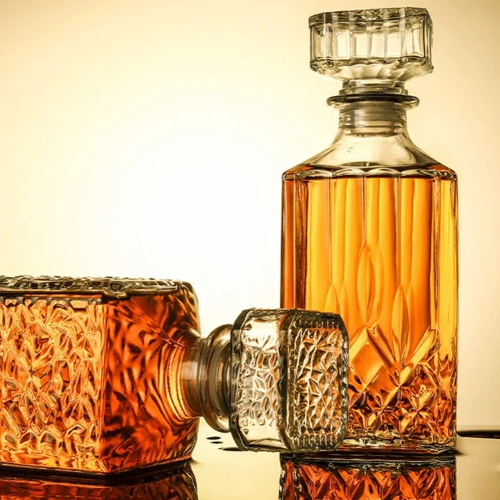 Spirit Glass Decanters Bowlift