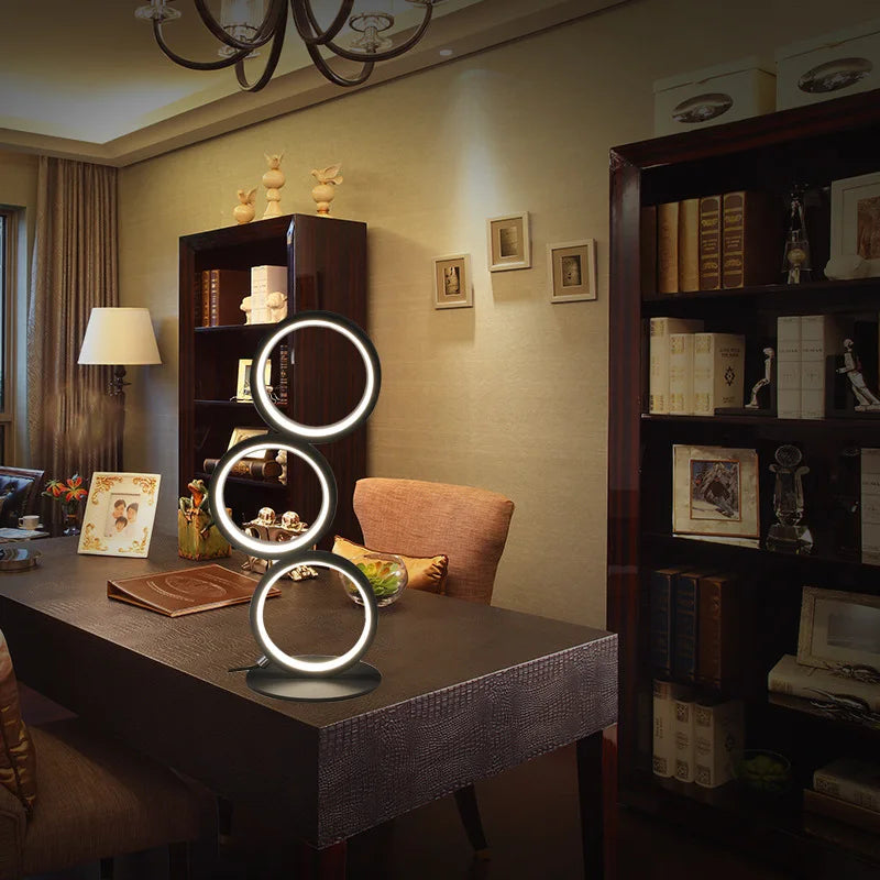 BowLift | Stylish lamp with dimmable light for reading comfort