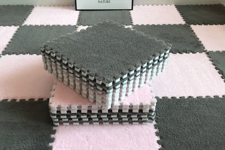 DIY Winter Plush Puzzle Mat | Bowlift