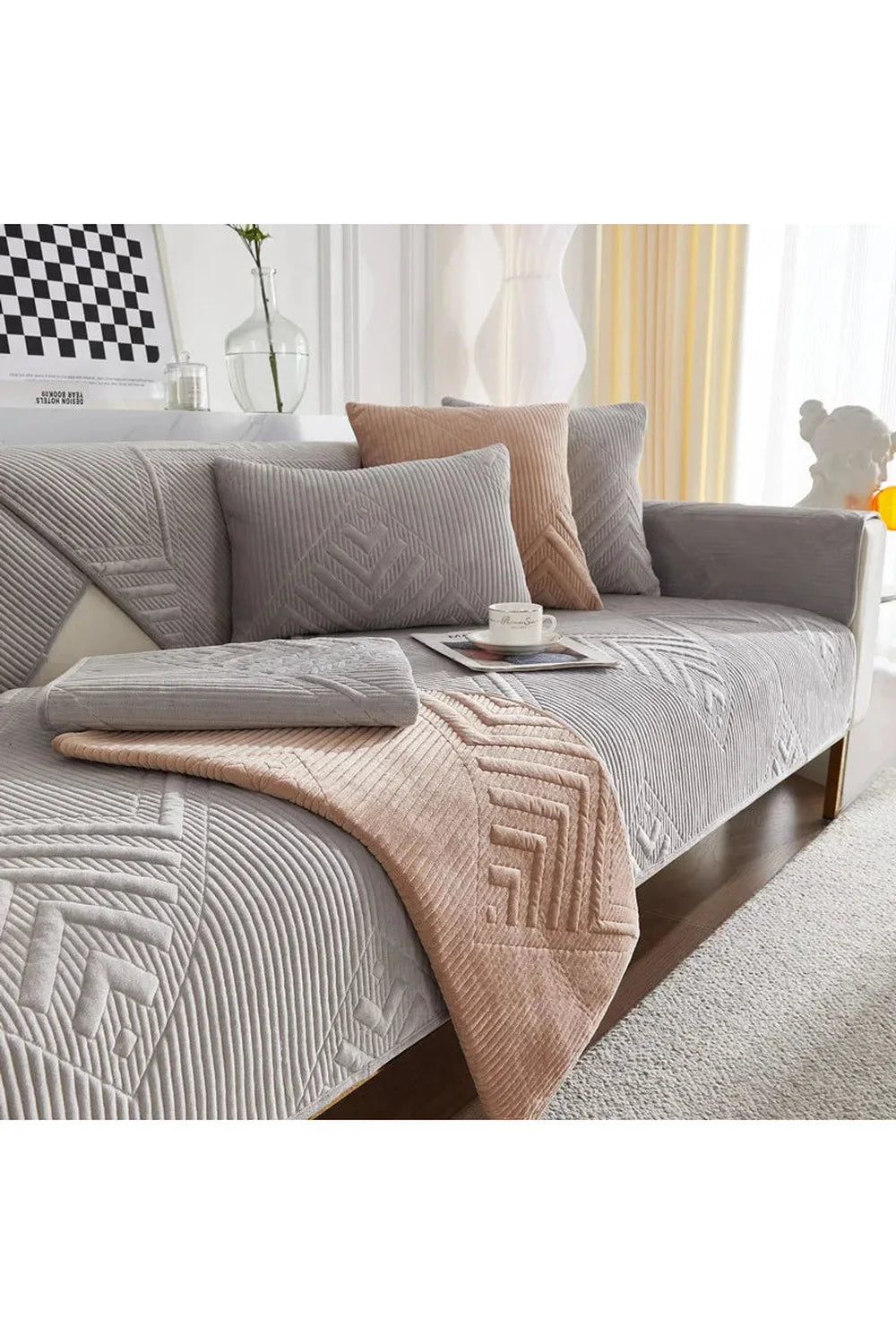 Soft Quilted Sofa Cover | Bowlift