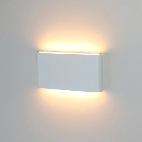 Weatherproof LED wall light, Robust decorative wall lamp for indoor and outdoor use | Bowlift