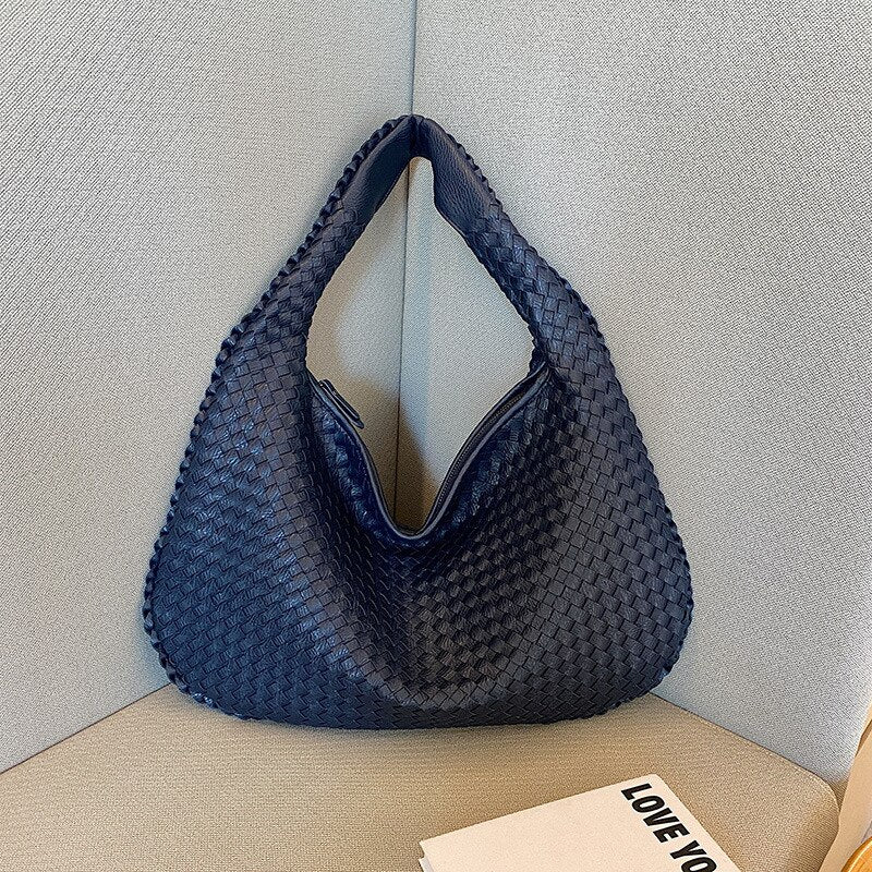 BowLift | Elegant Leather Shoulder Bag
