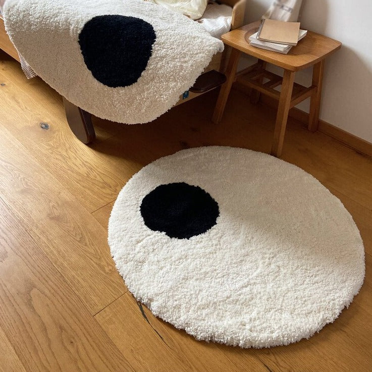 Eyes Rug | Bowlift