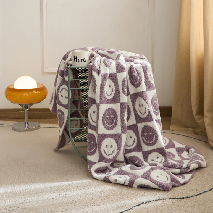 Smiley Checkered Blanket | Bowlift