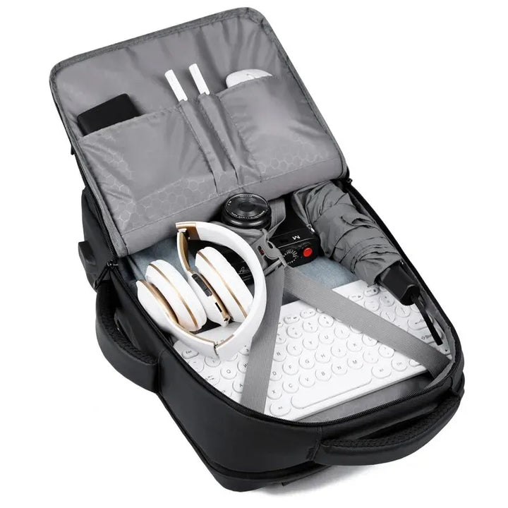 Simple Life USB Charging Business Backpack | Bowlift