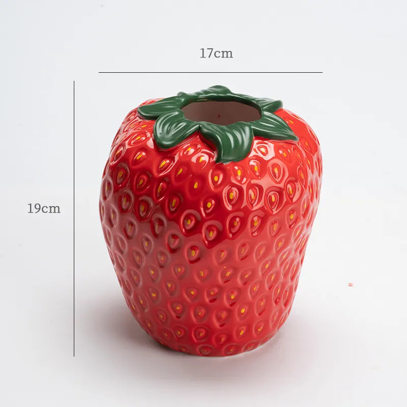 Ugly Strawberry Vase | Bowlift