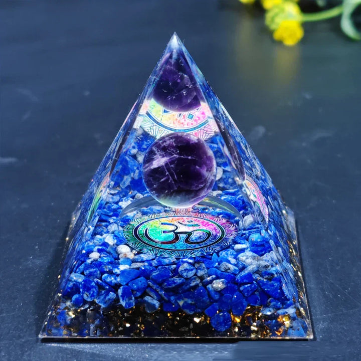 Orgonite Pyramid with Amethyst Pendulum – Energy, Protection and Decoration | Bowlift