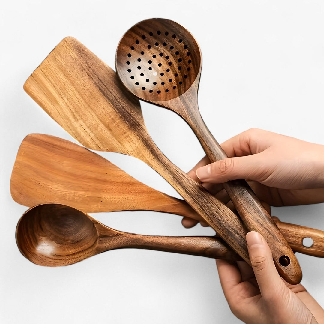 BowLift | 11 Piece Kitchen Utensil Set of Wood