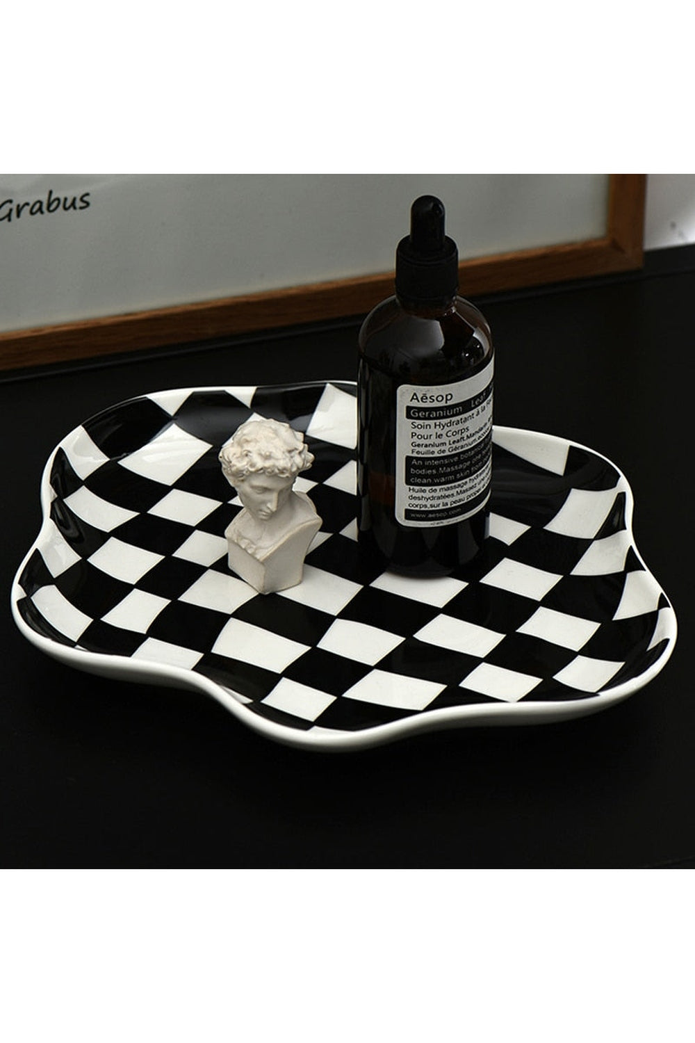 Ceramic chessboard plate | Bowlift