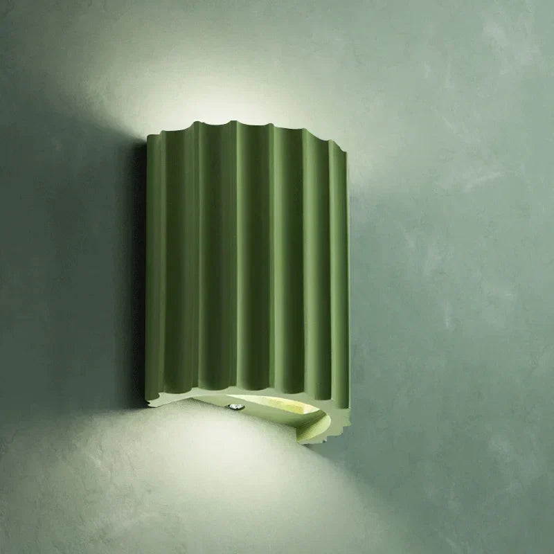 BowLift | WärmeAura | Wall lamp made of resin for a warm atmosphere