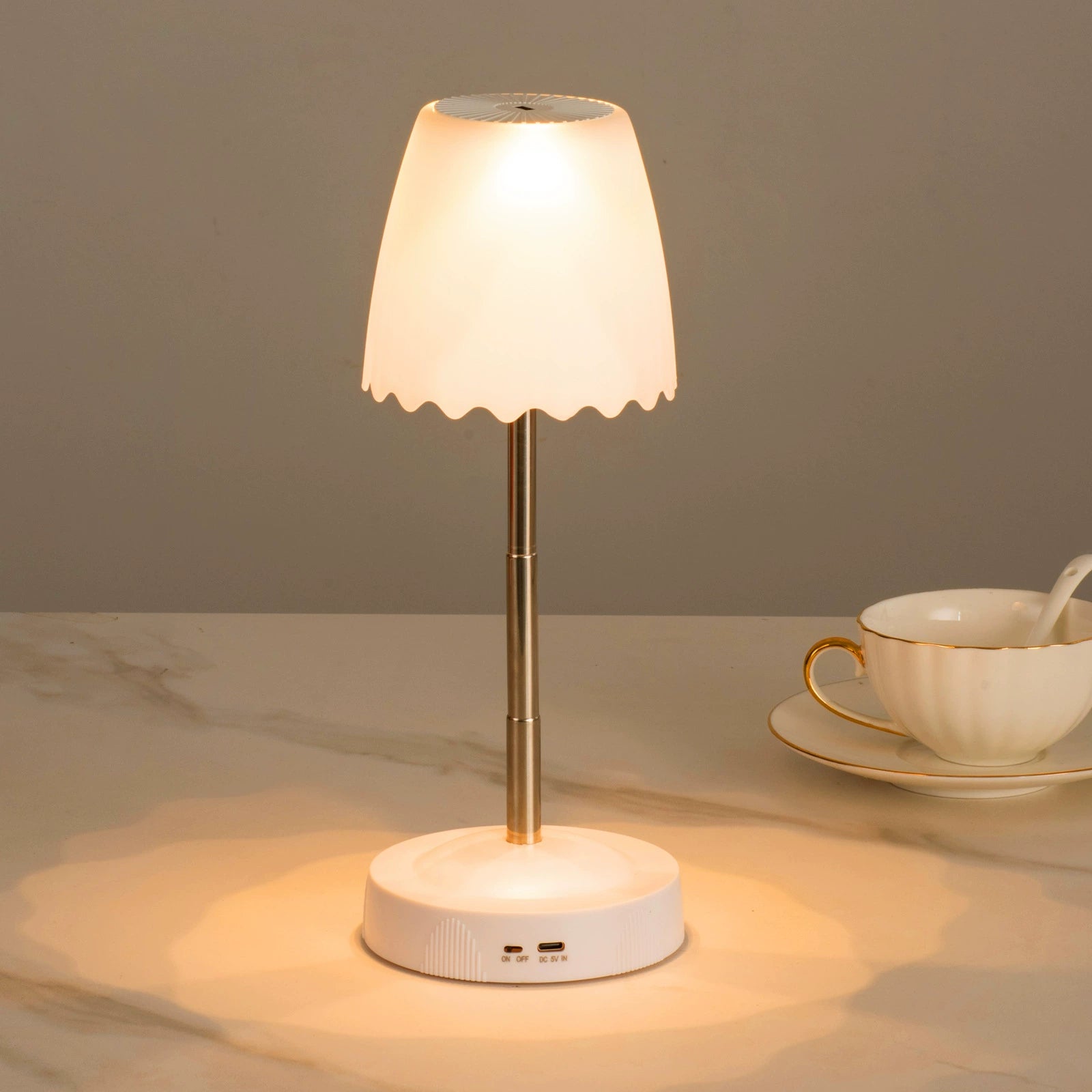 Viral Wireless Charging Night Light, Creative Bedroom Bedside Atmosphere Lamp