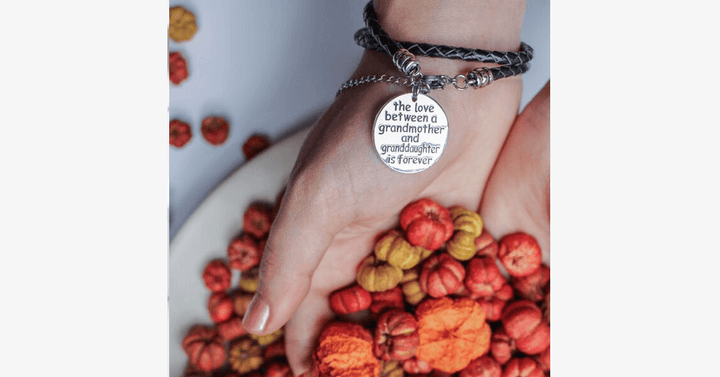 BowLift | The love between a grandmother and granddaughter is forever - hand-stamped wristwatch