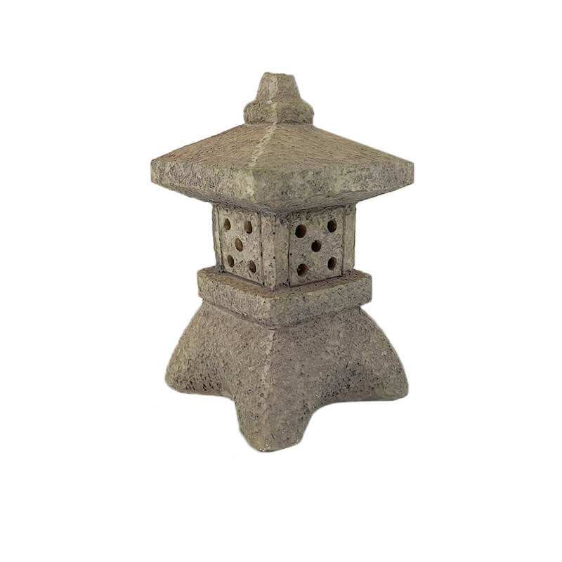 Retro Decorative Solar Tower Resin LED Outdoor Landscape Lighting | Bowlift