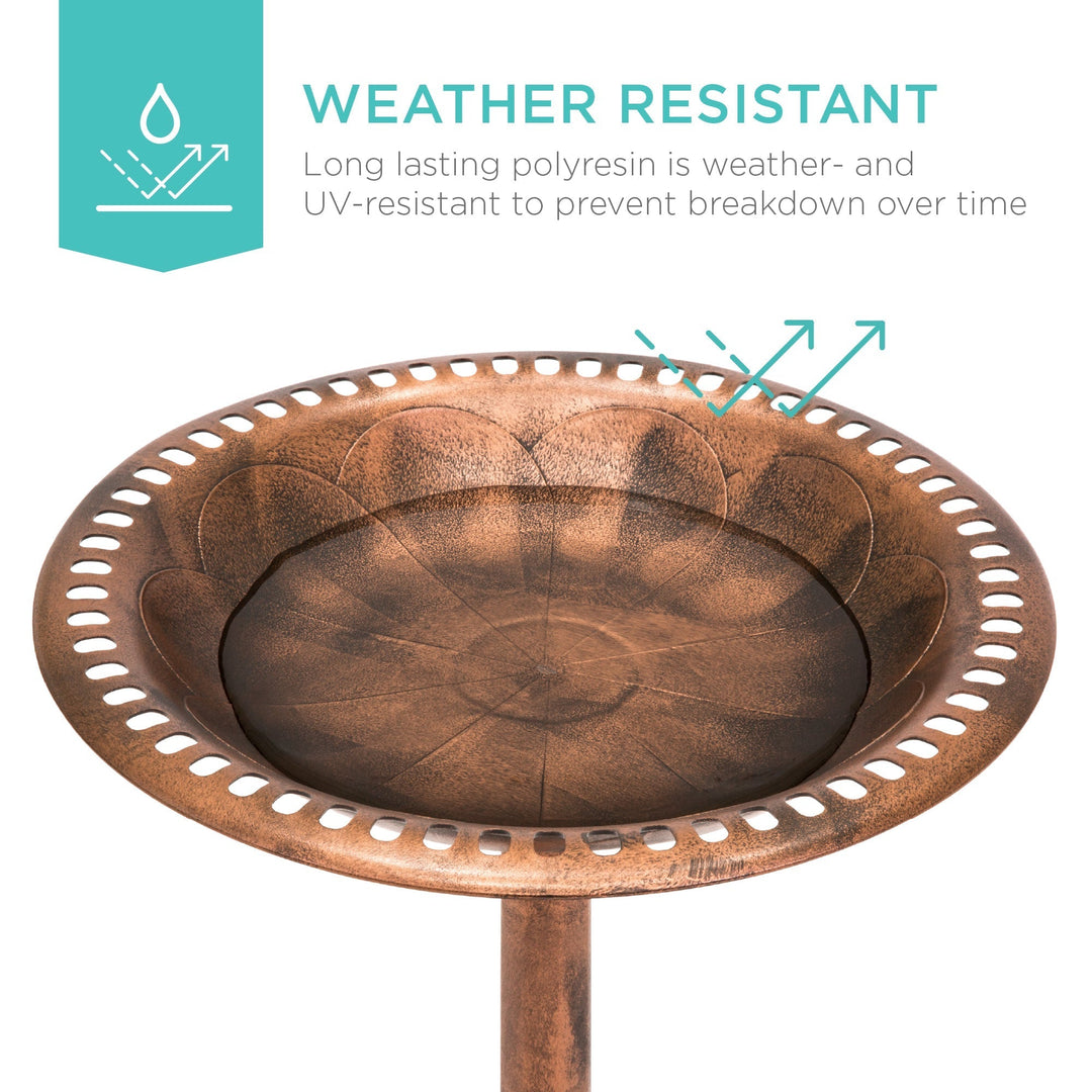 BowLift | Birdbath for the garden with Fleur-de-Lis decoration