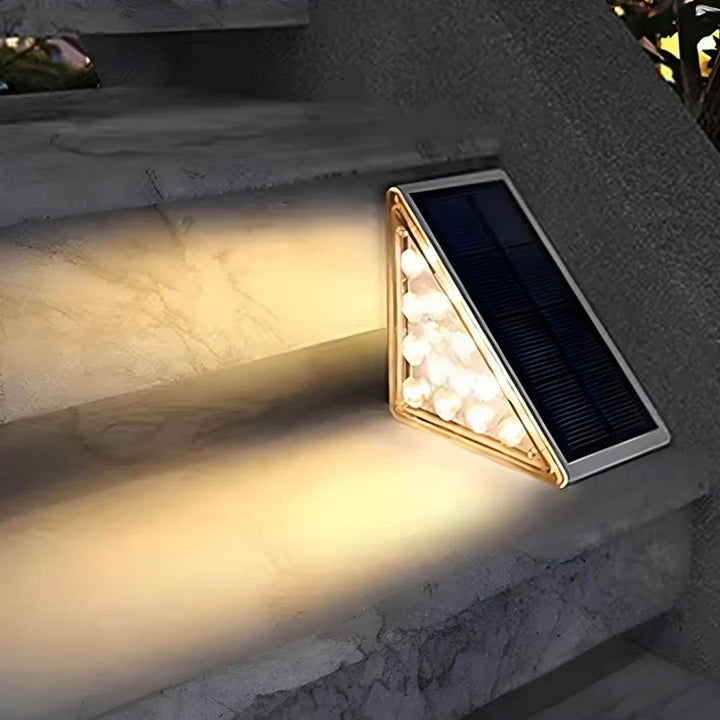 BowLift | Outdoor Solar Stair Lights | Energy-Efficient LED. Weather-Resistant & Ideal for Garden Pathways and Driveways