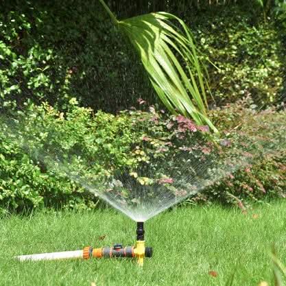 BowLift | HYDROMAX - Advanced 360° Garden Sprinkler