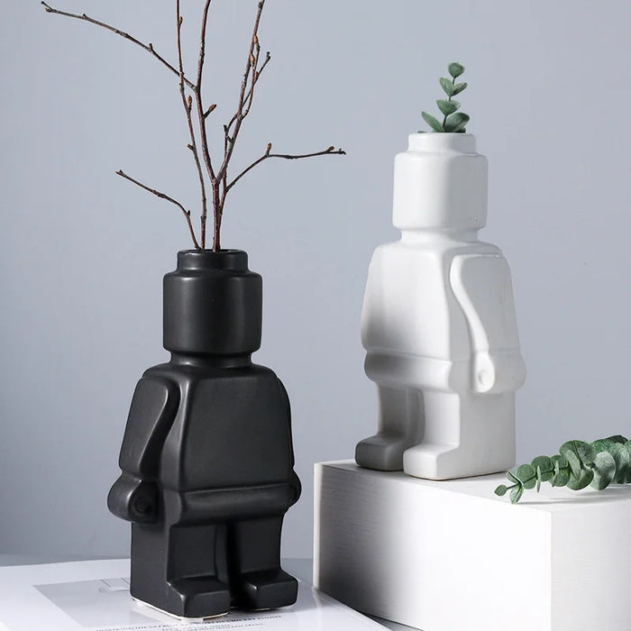 BowLift | Innovative Robot Vase - Unique Eye-Catcher for Home Decoration