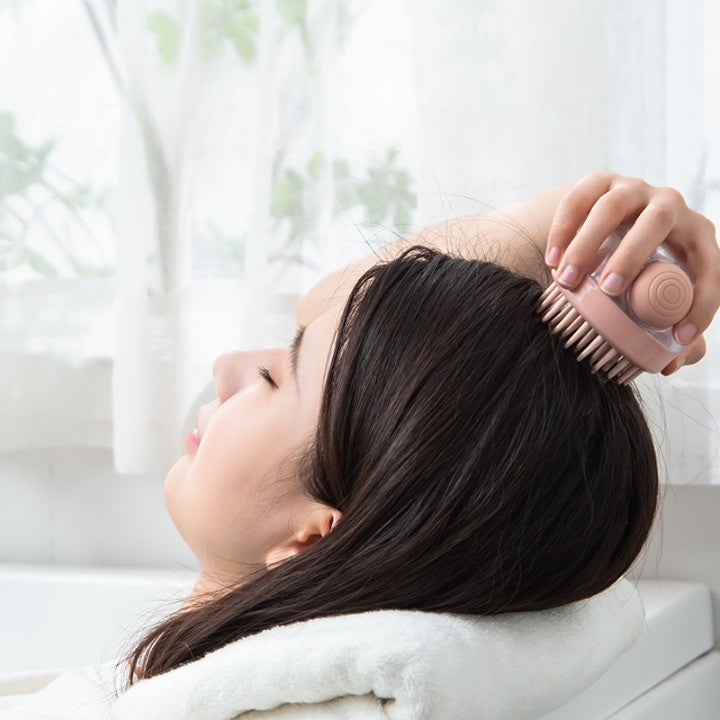 BowLift | Quick Clean Shampoo Dispenser Hair Massager Brush