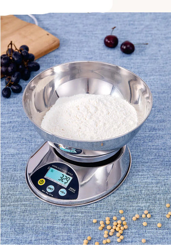 BowLift | Kitchen scale that measures in grams and ounces!