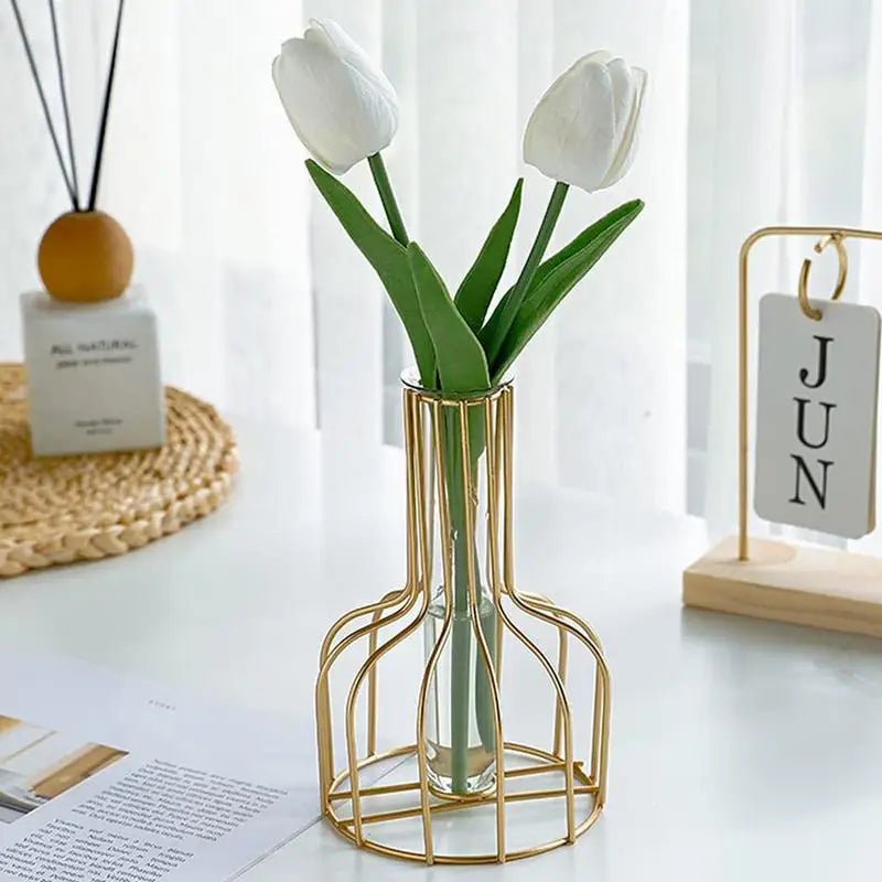 Gold Cage Vase Bowlift
