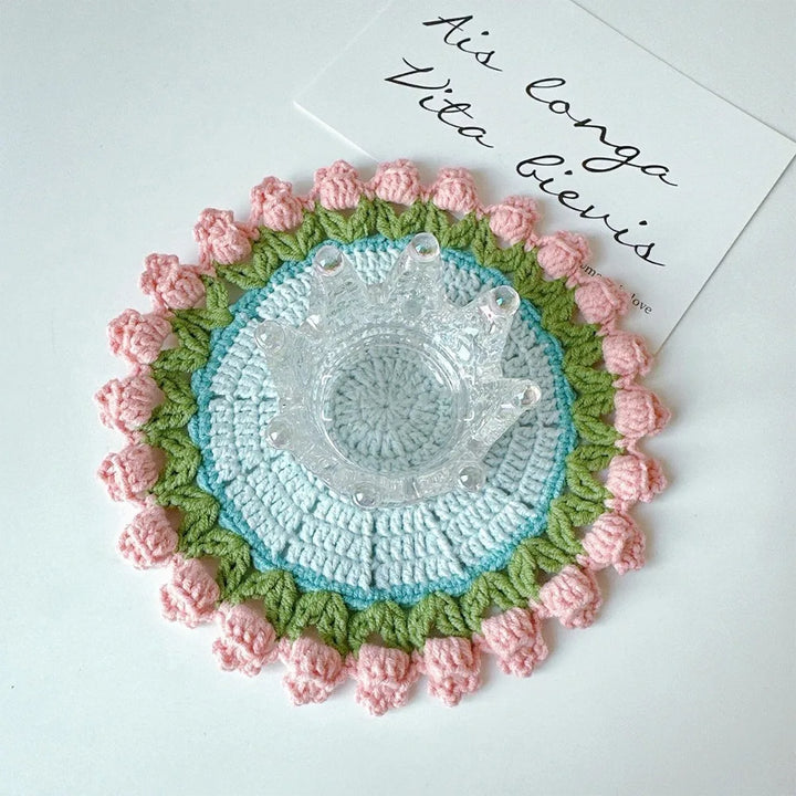 Handcrafted ConvertiBowlifte Yarn Rose Bouquet | Bowlift