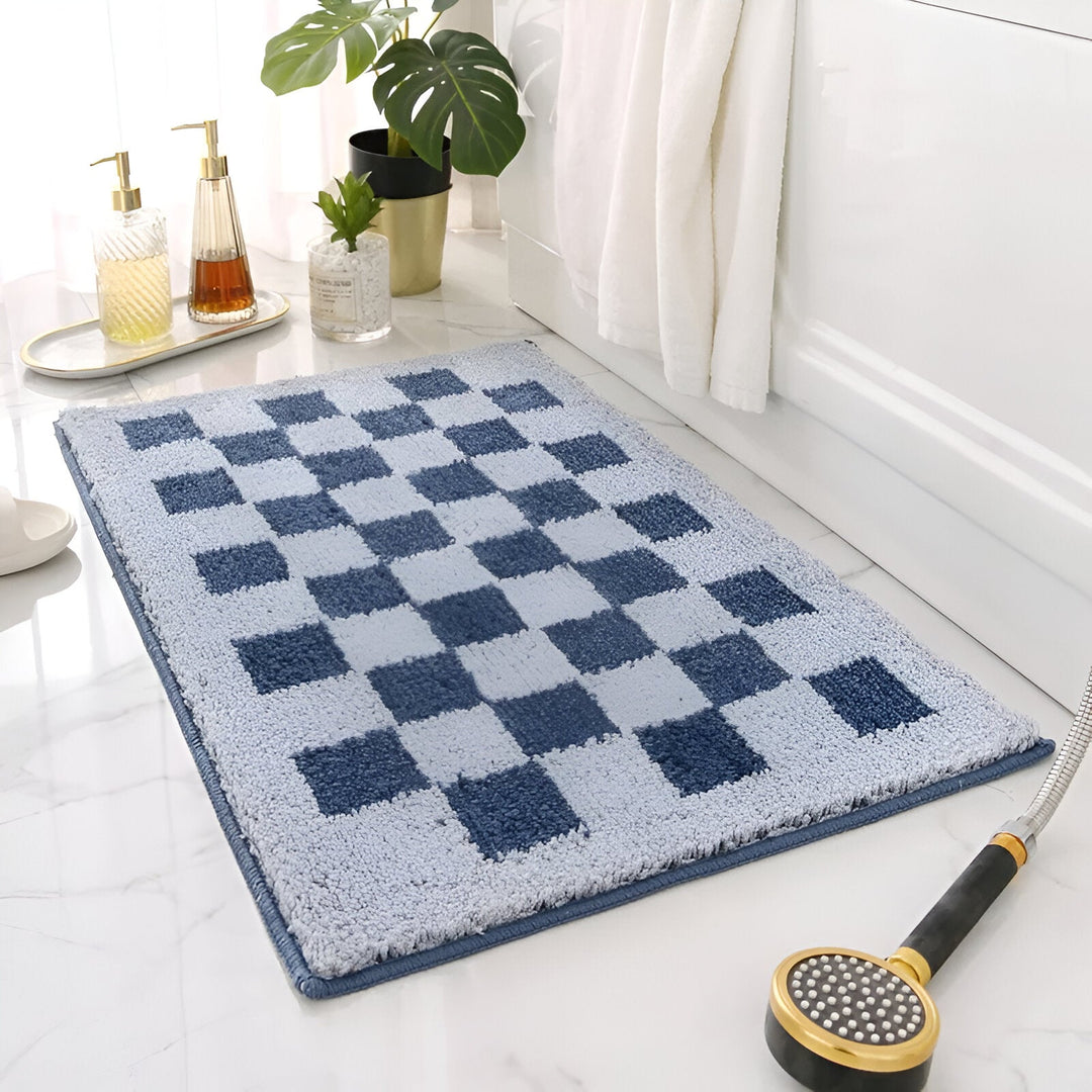 BowLift | Plush Checkered Microfiber Bath Mat Black and White