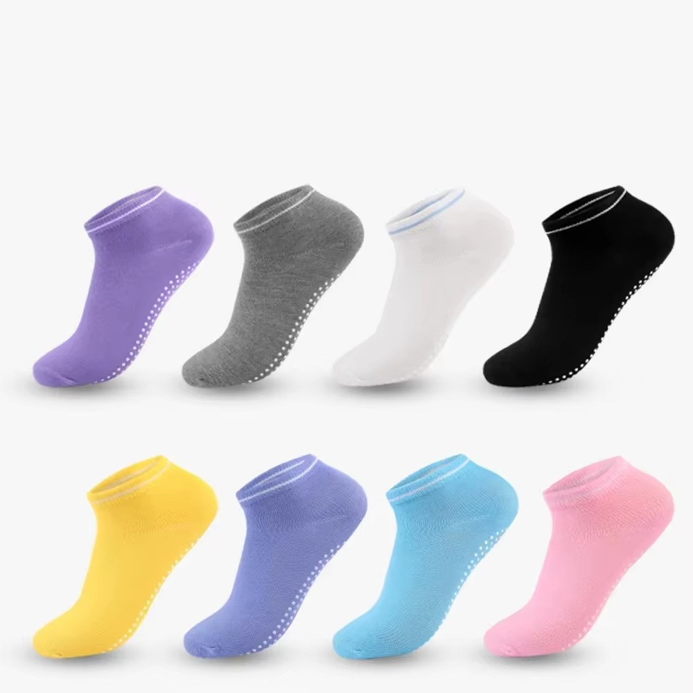 BowLift | Women Anti Slip Cotton Yoga Socks for Trampoline and Sports