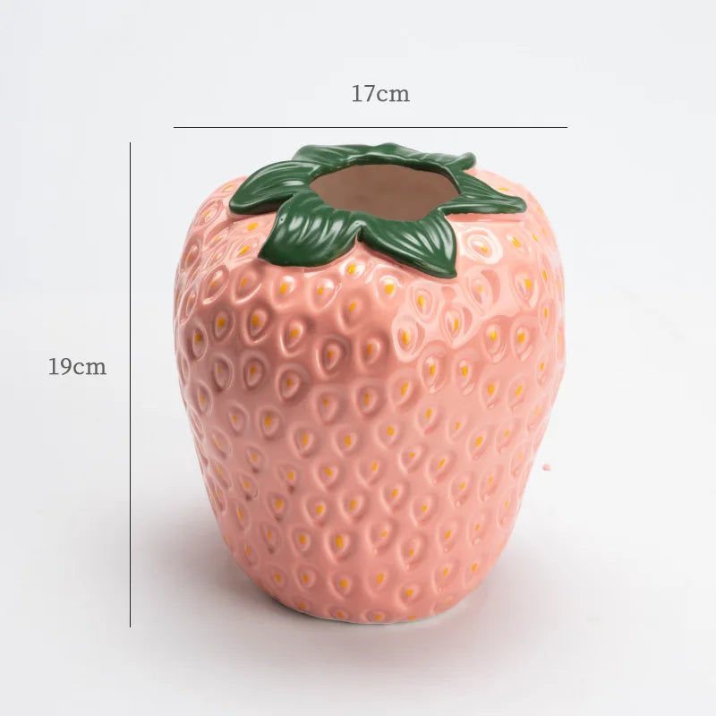 Ugly Strawberry Vase | Bowlift