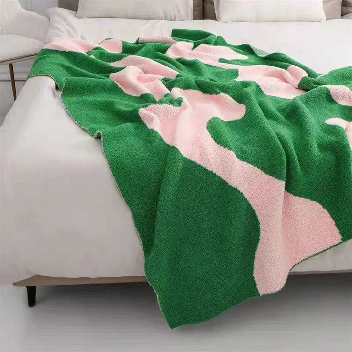 Wavy Stripe Blanket | Bowlift
