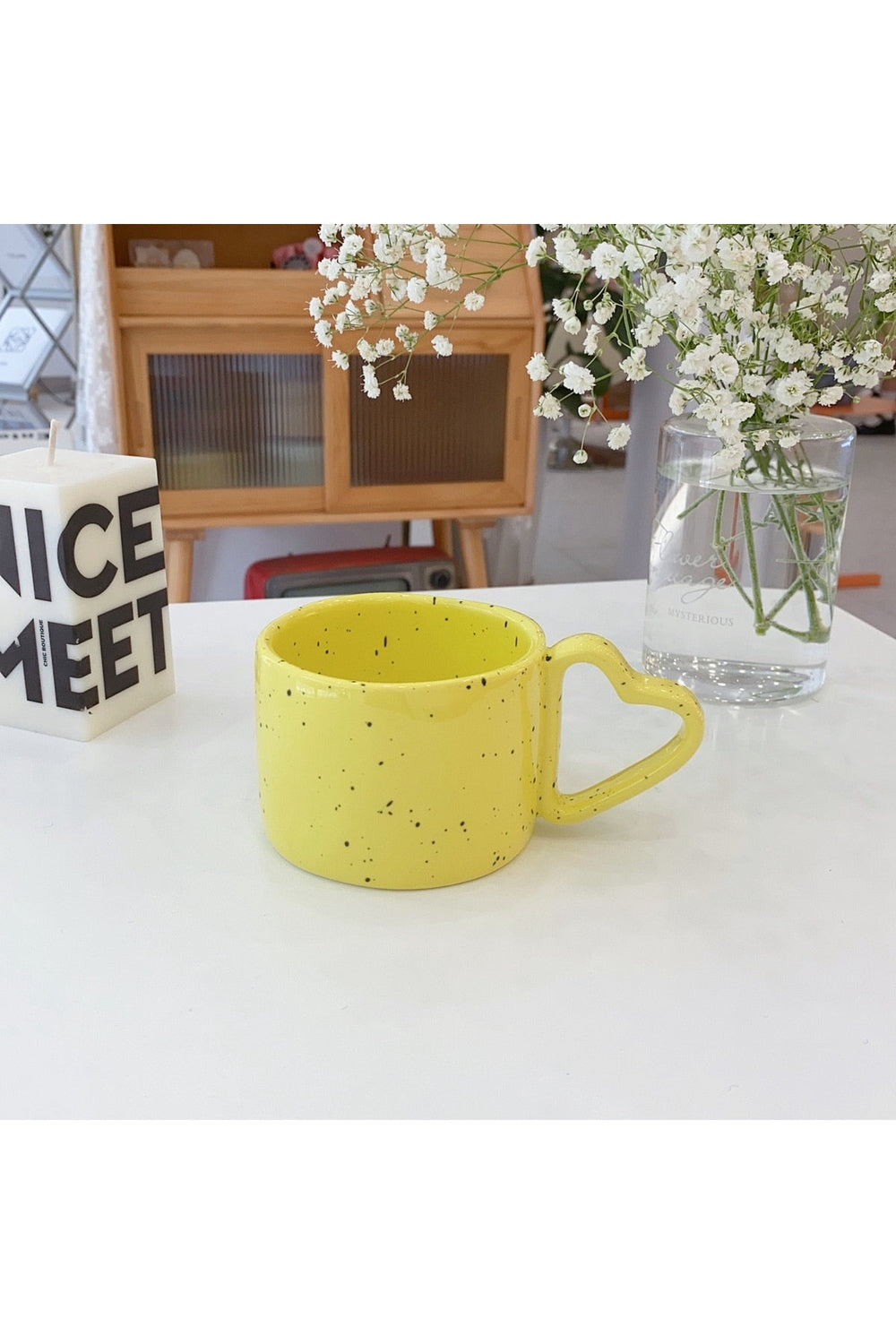 Porcelain-handgrip-cup | Bowlift