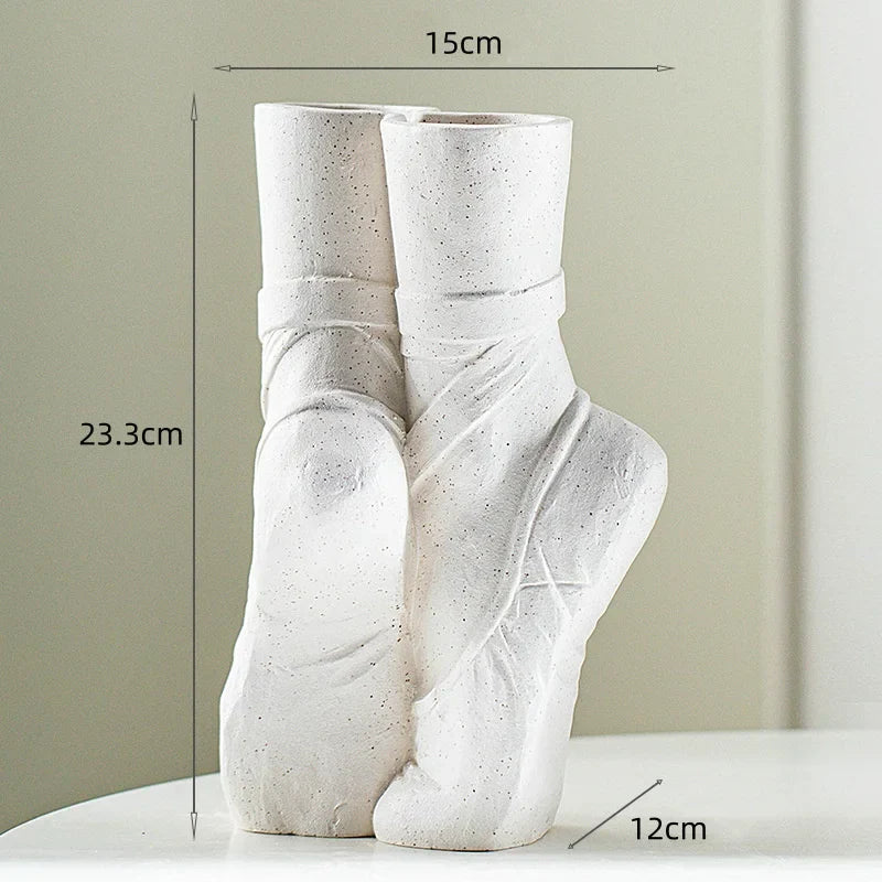 BowLift | Artistic Ballerina Ceramic Vase