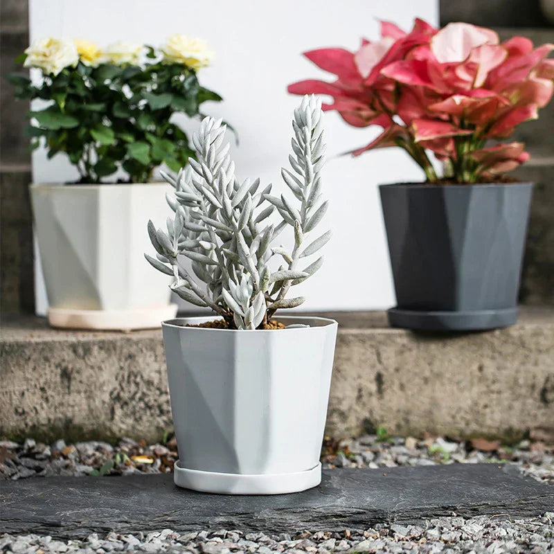 BowLift | Nordika Planter | Scandinavian Design | Durable Resin | For Plants & Decoration