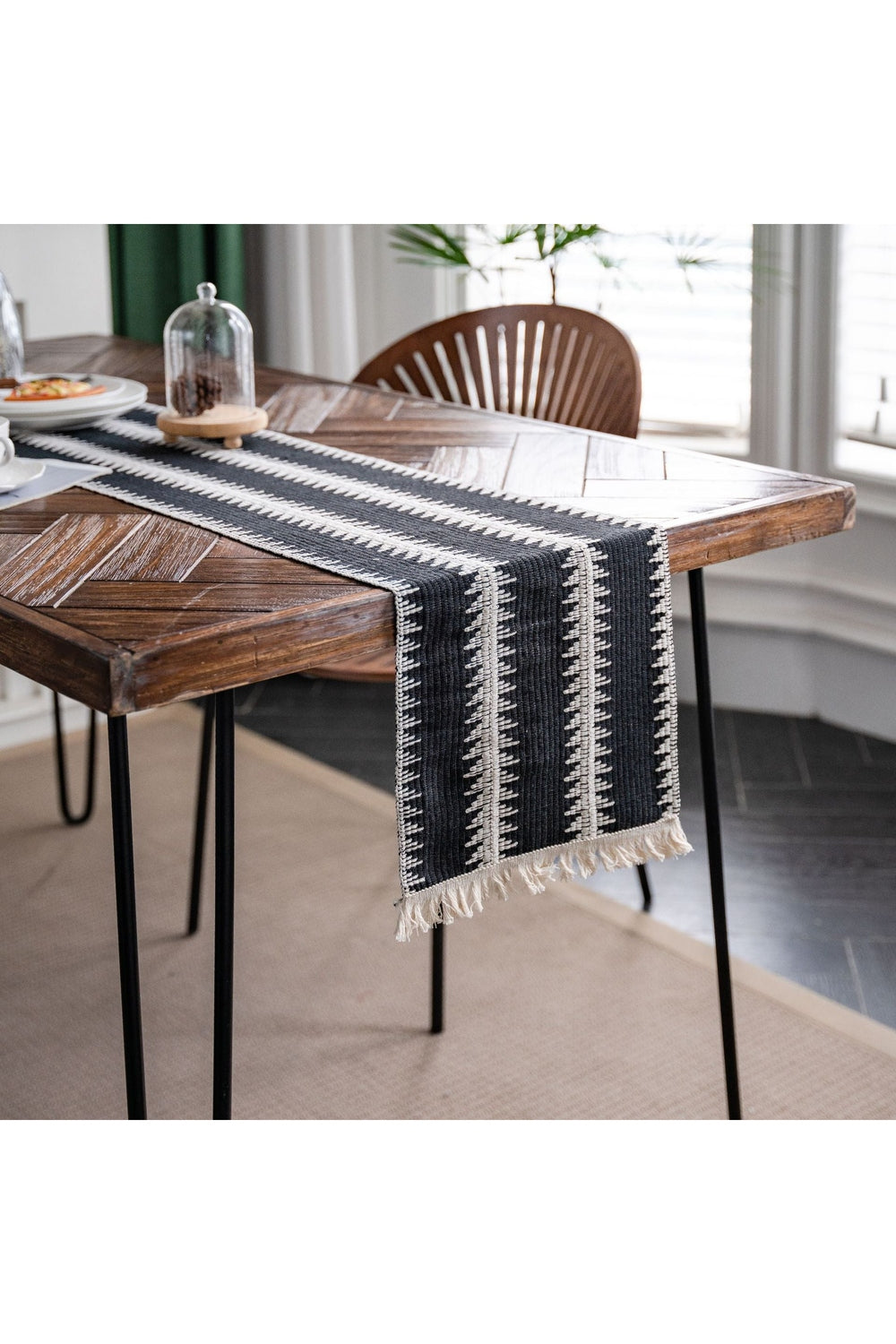 Table Runner - Light Academia | Bowlift